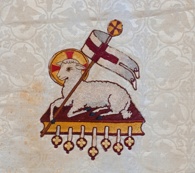 O cordeiro é um dos principais símbolos da Páscoa, pois representa o sacrifício de Cristo